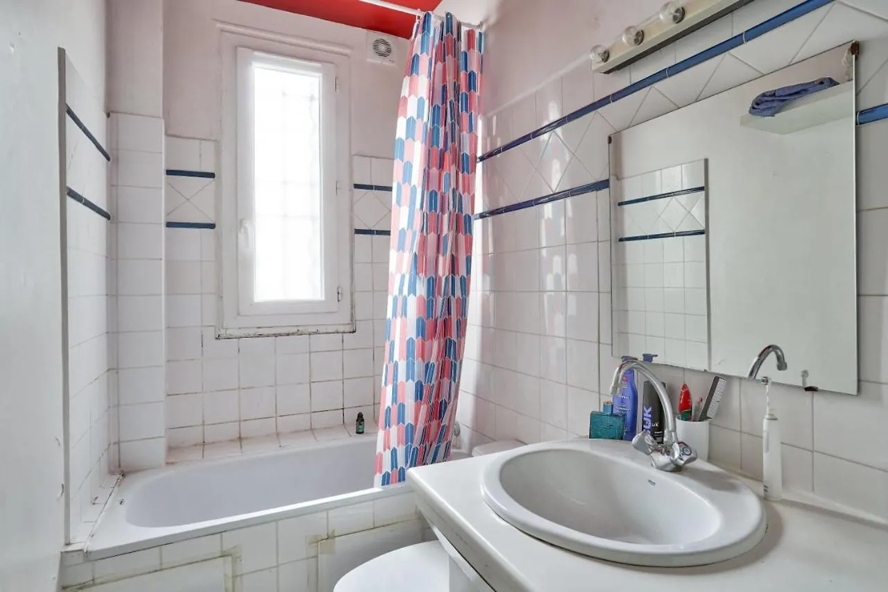 Adorable Apartment Paris 18Th France